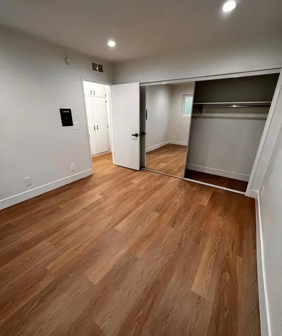 property for rent #2