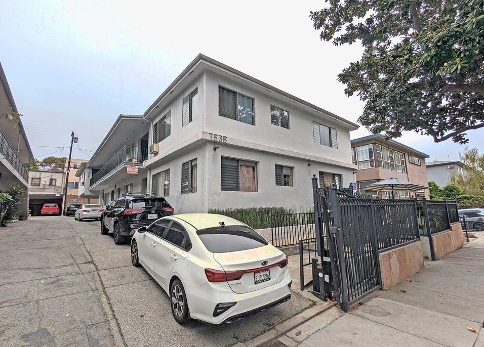 property for rent #1