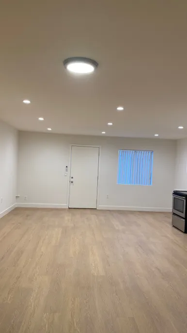 property for rent #7