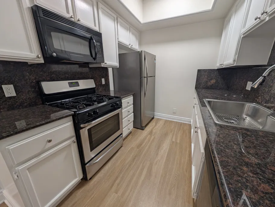 property for rent #7