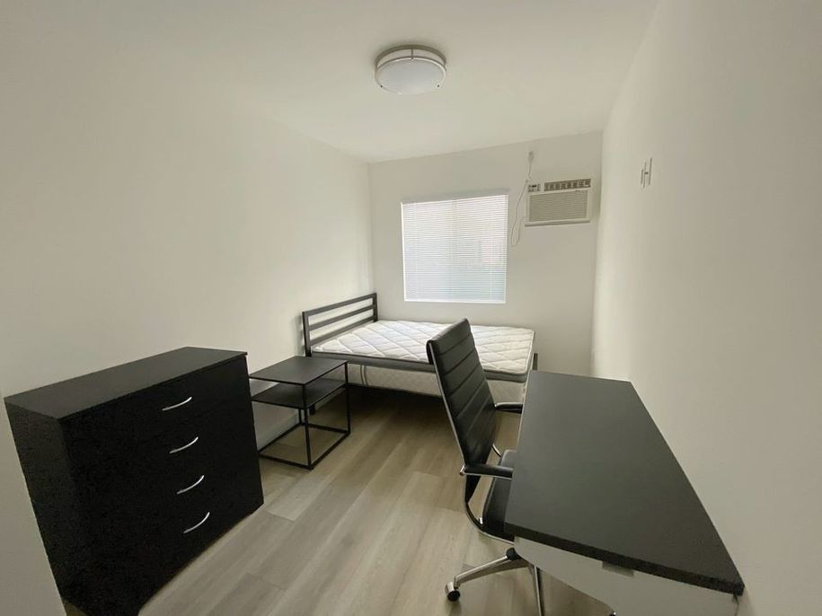 property for rent #7