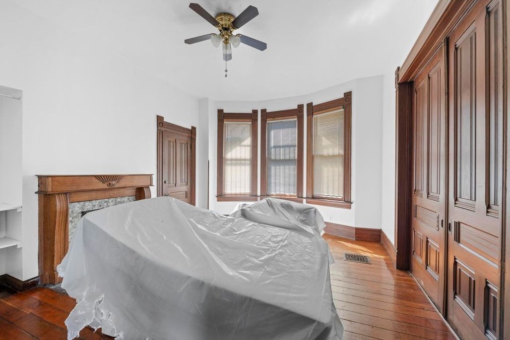 property for rent #8