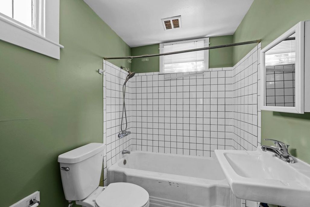 property for rent #13