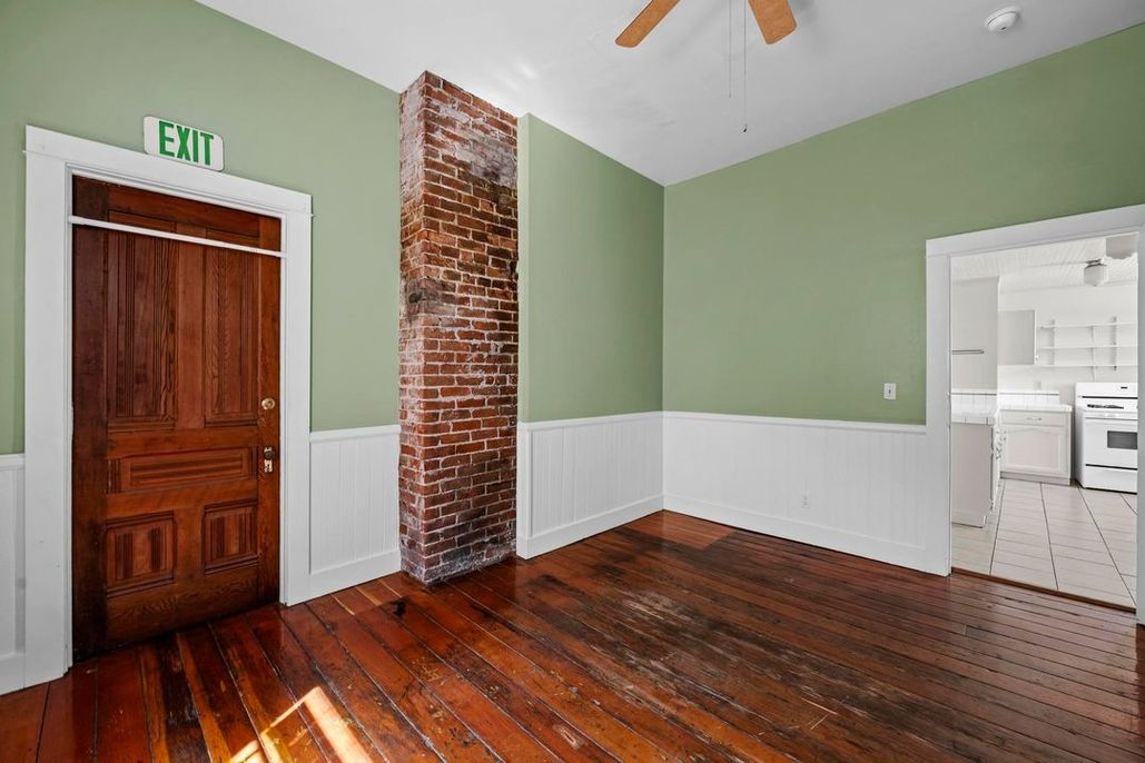 property for rent #15