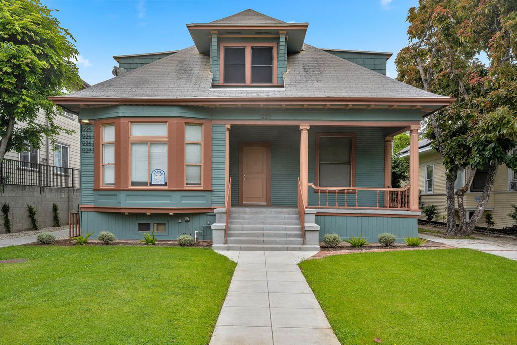 property for rent #2