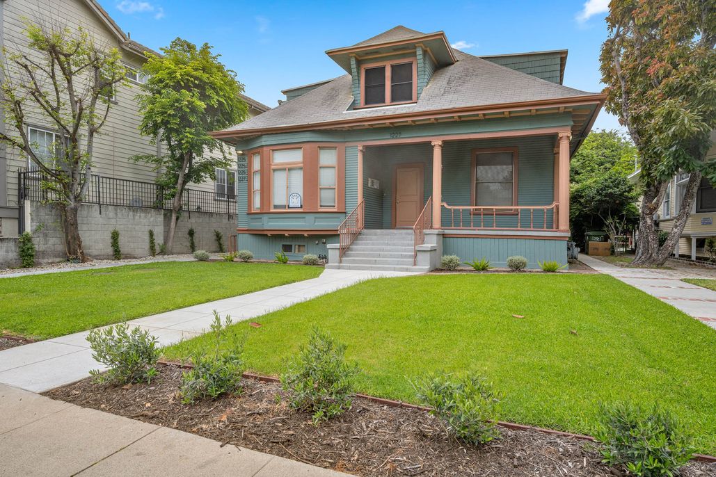 property for rent #3