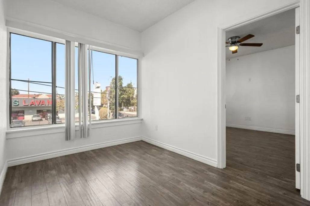 property for rent #6