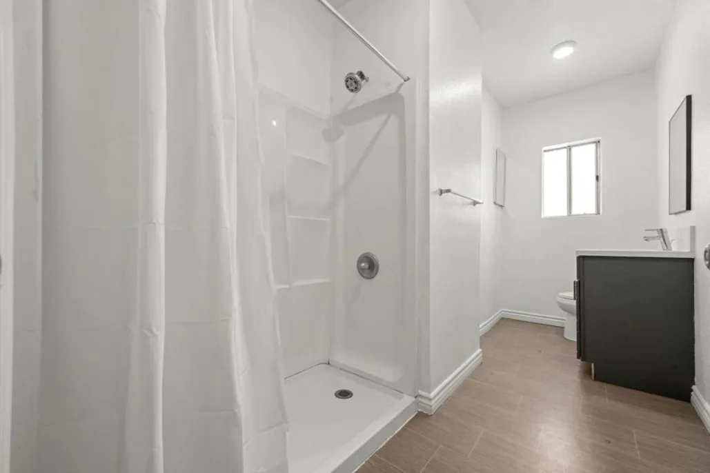 property for rent #17