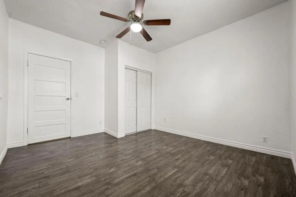 property for rent #13