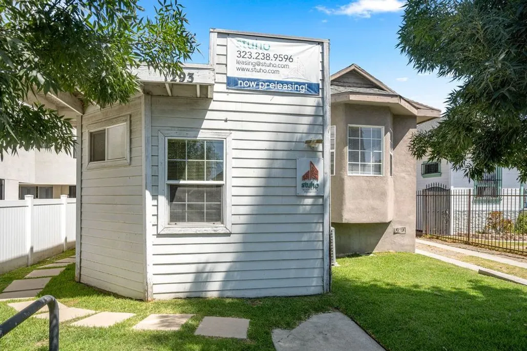 property for rent #1