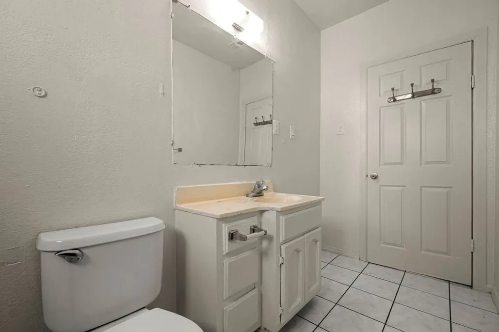 property for rent #10