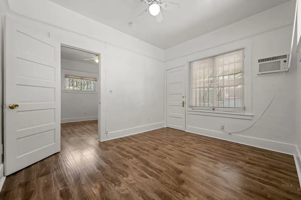 property for rent #14