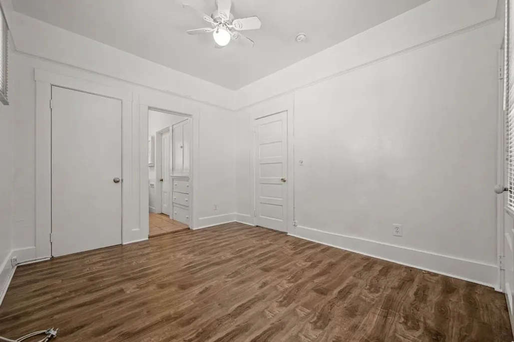 property for rent #13