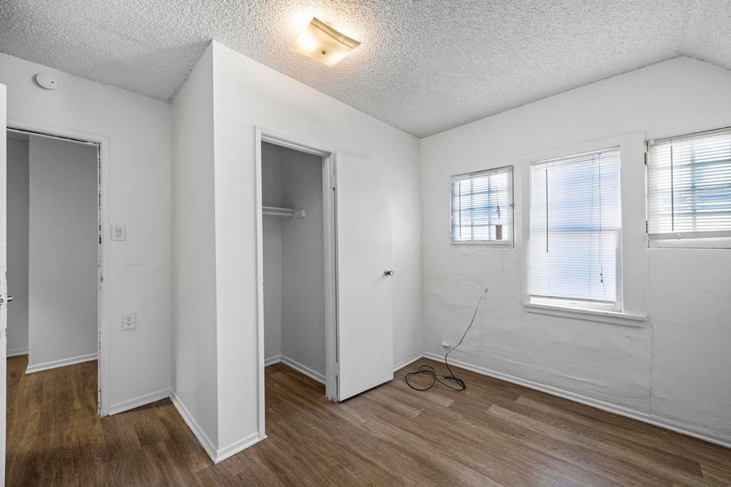 property for rent #29