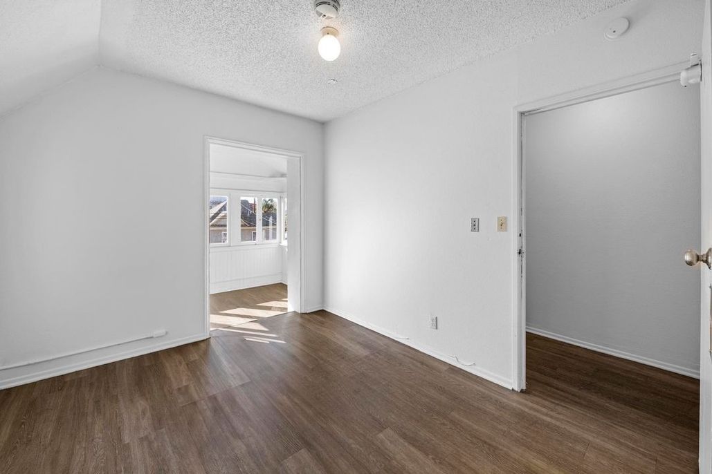 property for rent #37