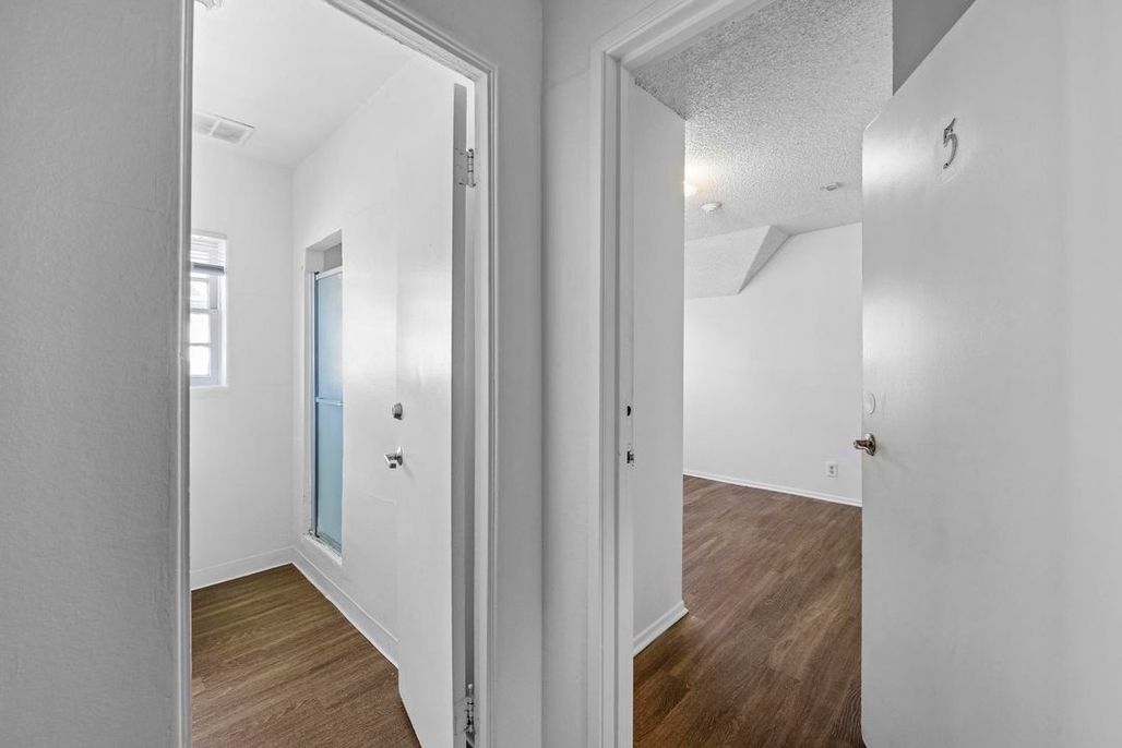 property for rent #26