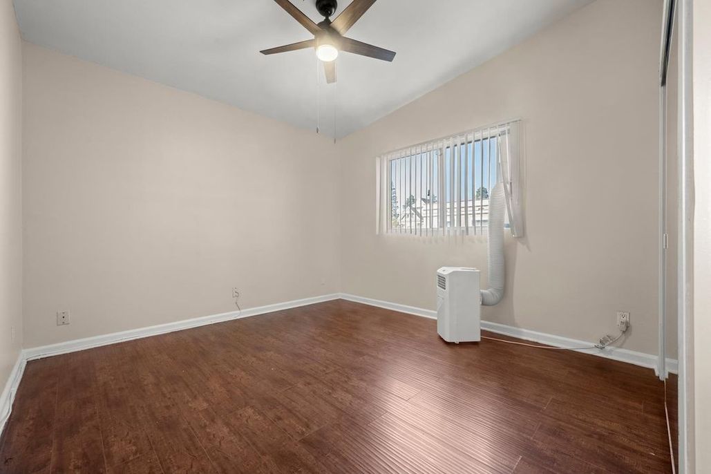 property for rent #7