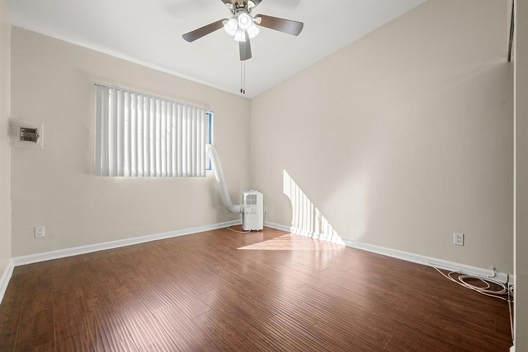 property for rent #6