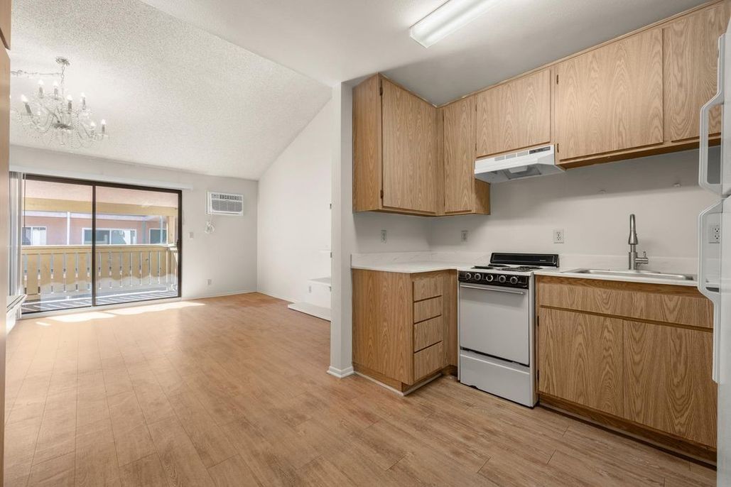 property for rent #5