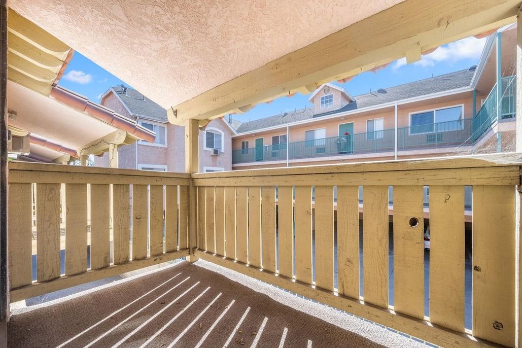 property for rent #2