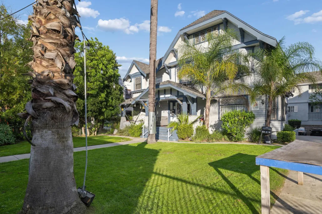 property for rent #2