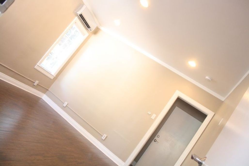 property for rent #11