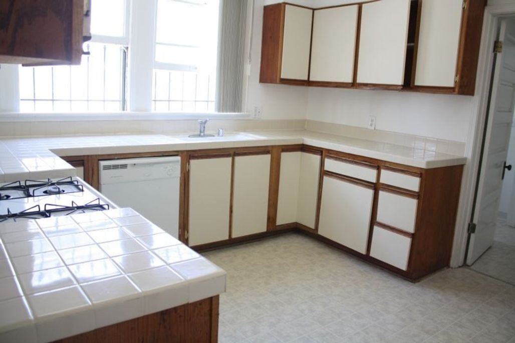 property for rent #12