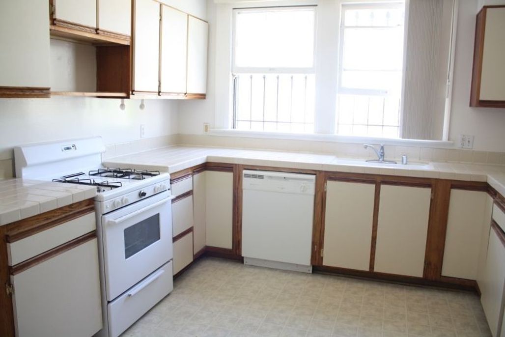 property for rent #13