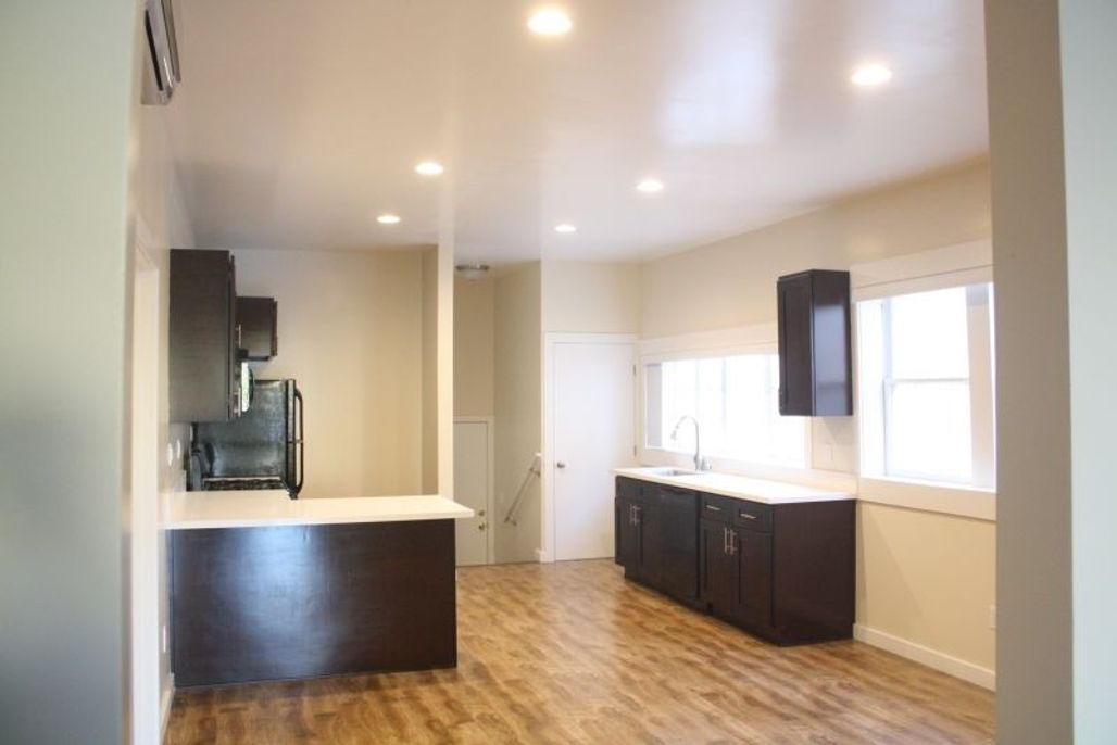 property for rent #16