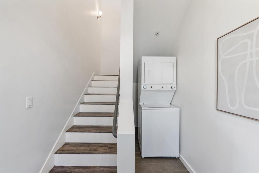 property for rent #7