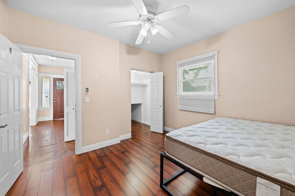 property for rent #14