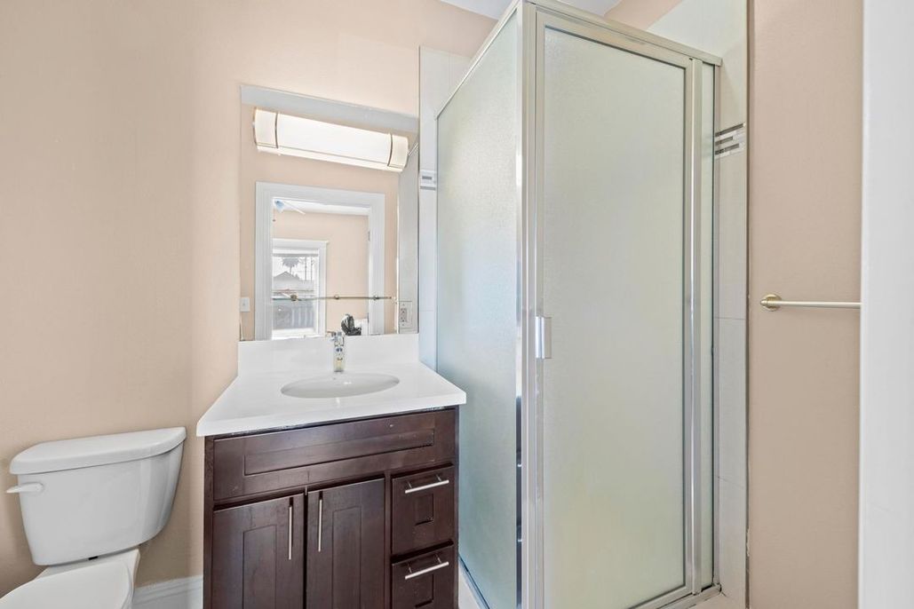 property for rent #18