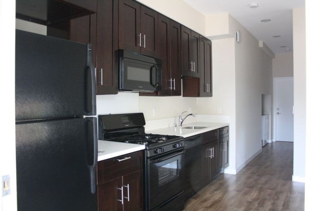 property for rent #36