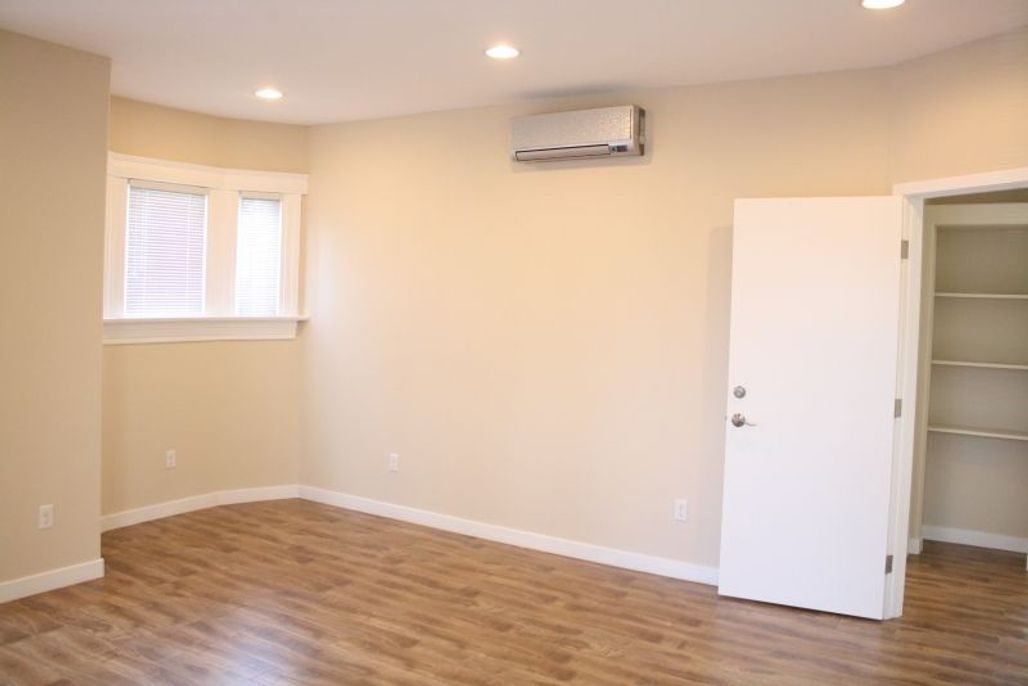 property for rent #8