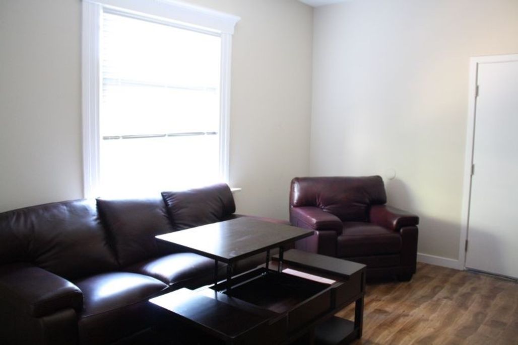 property for rent #30