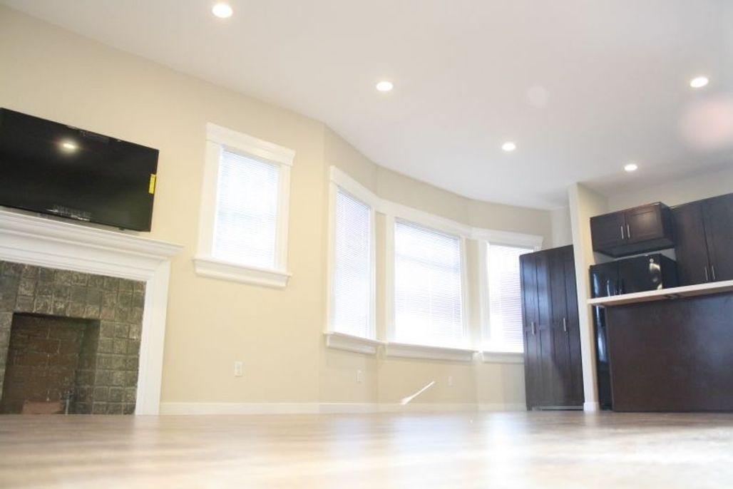 property for rent #18