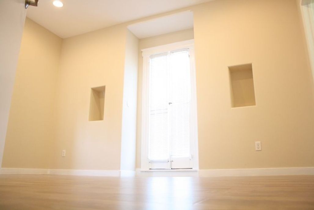 property for rent #5