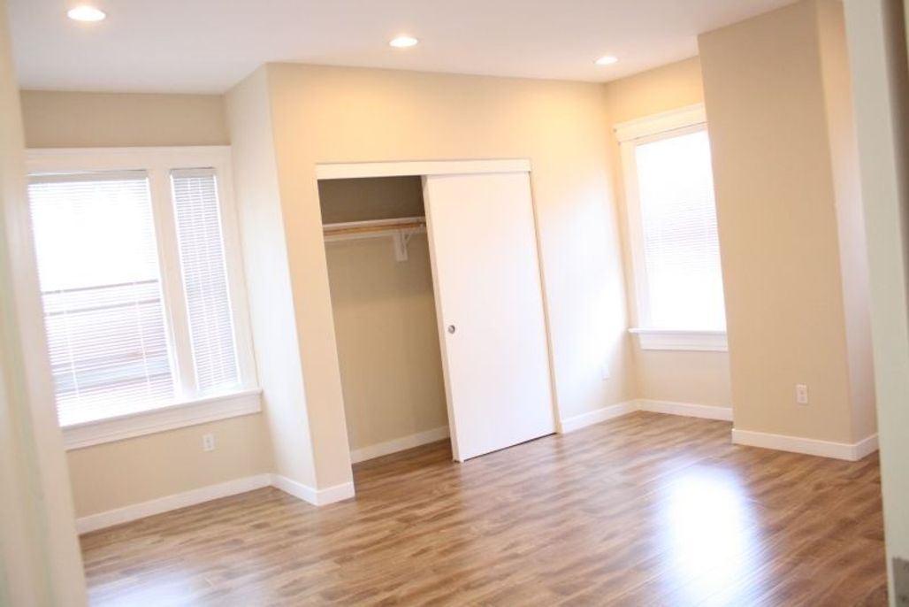 property for rent #7