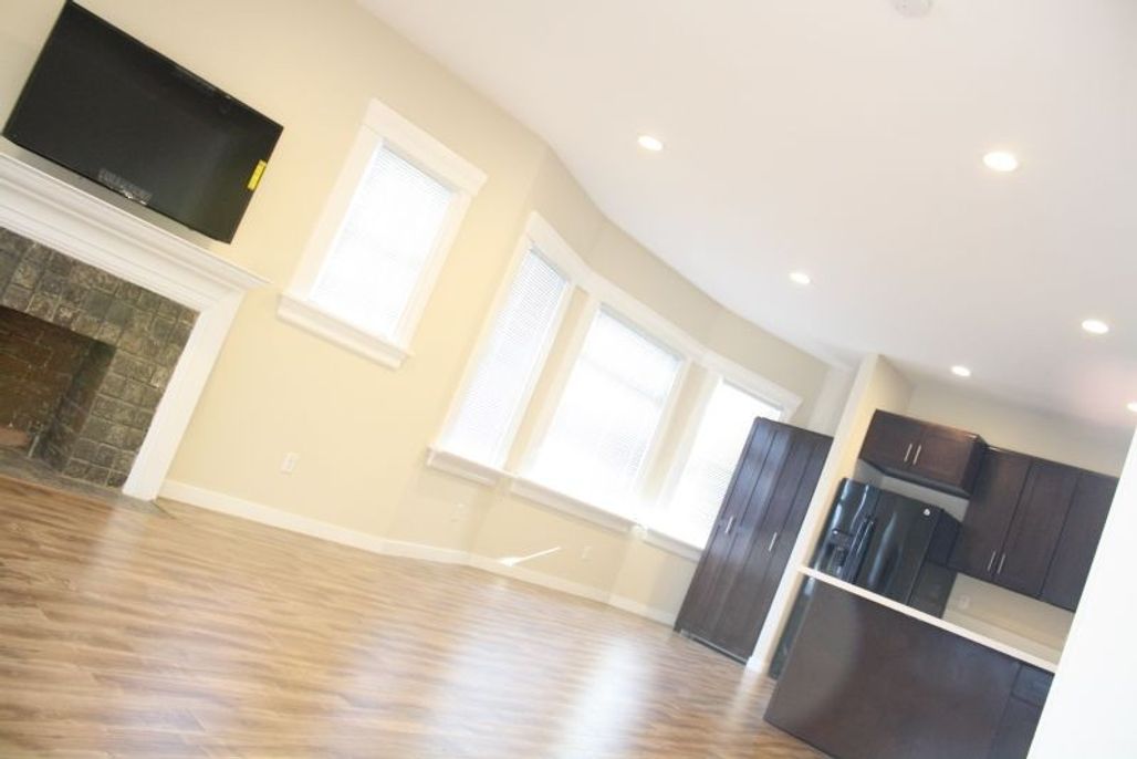 property for rent #16