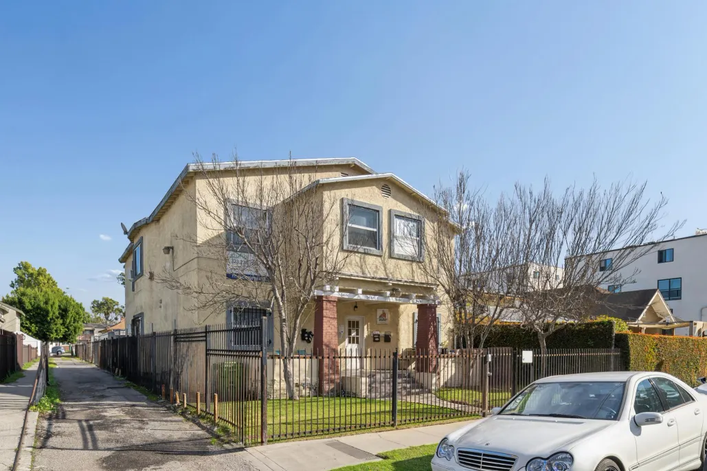 property for rent #2