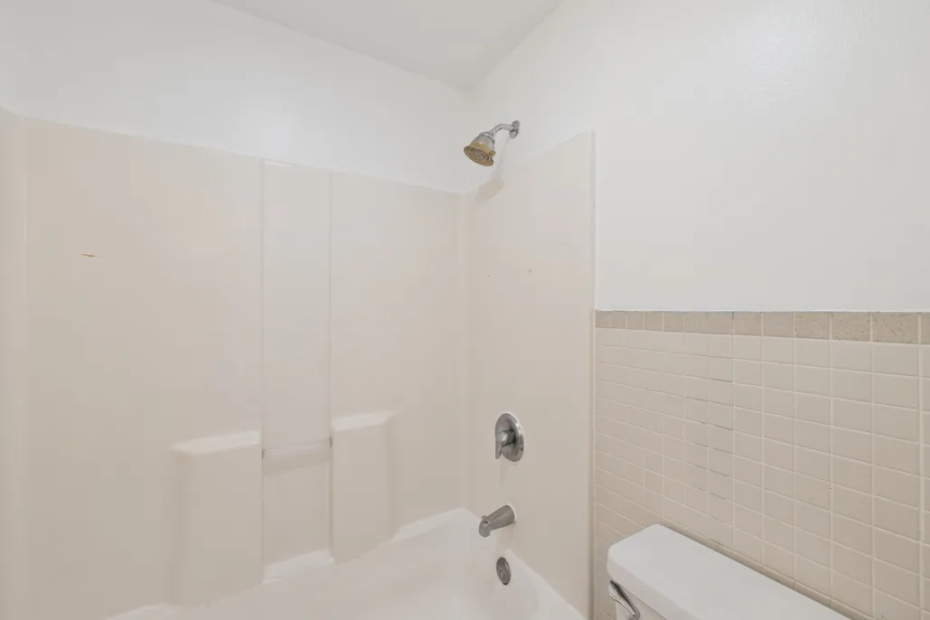 property for rent #20