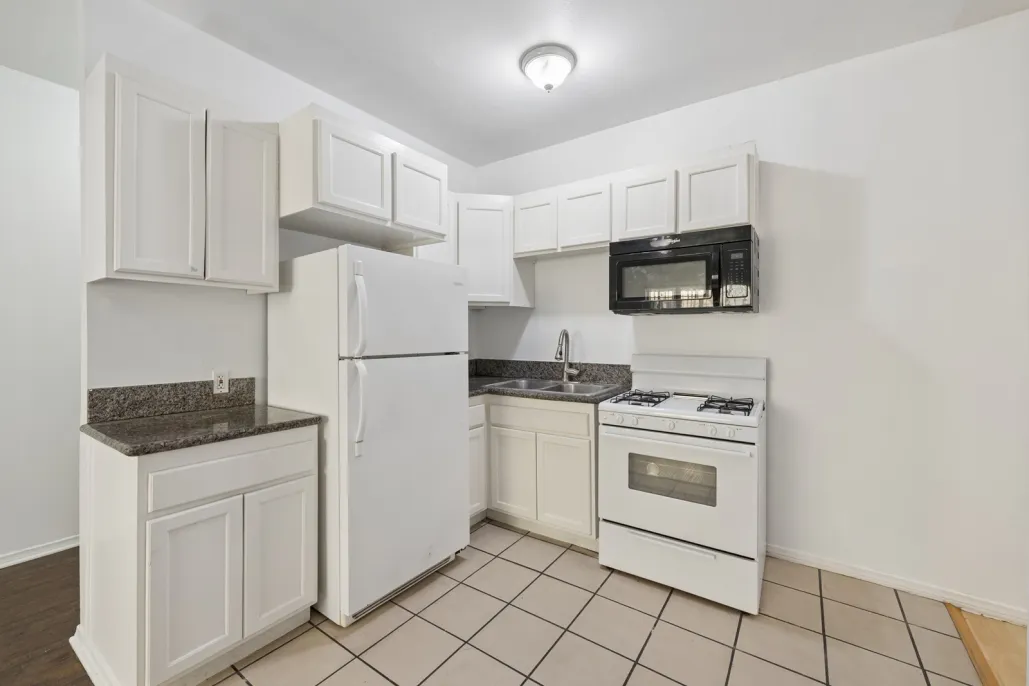 property for rent #4