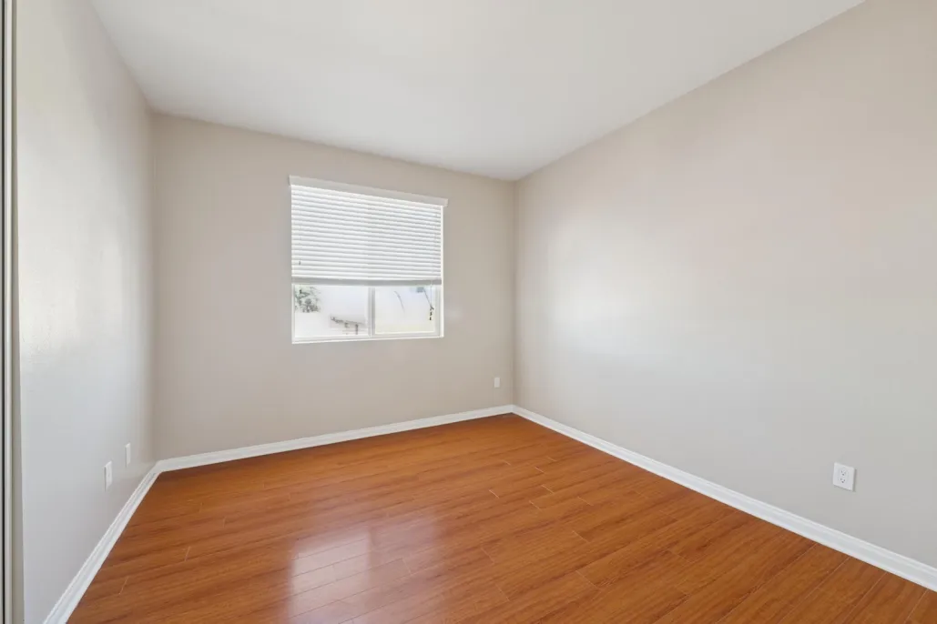 property for rent #30