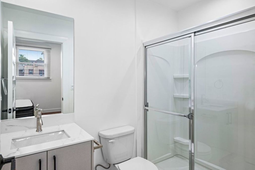 property for rent #12