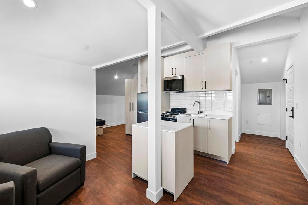 property for rent #63