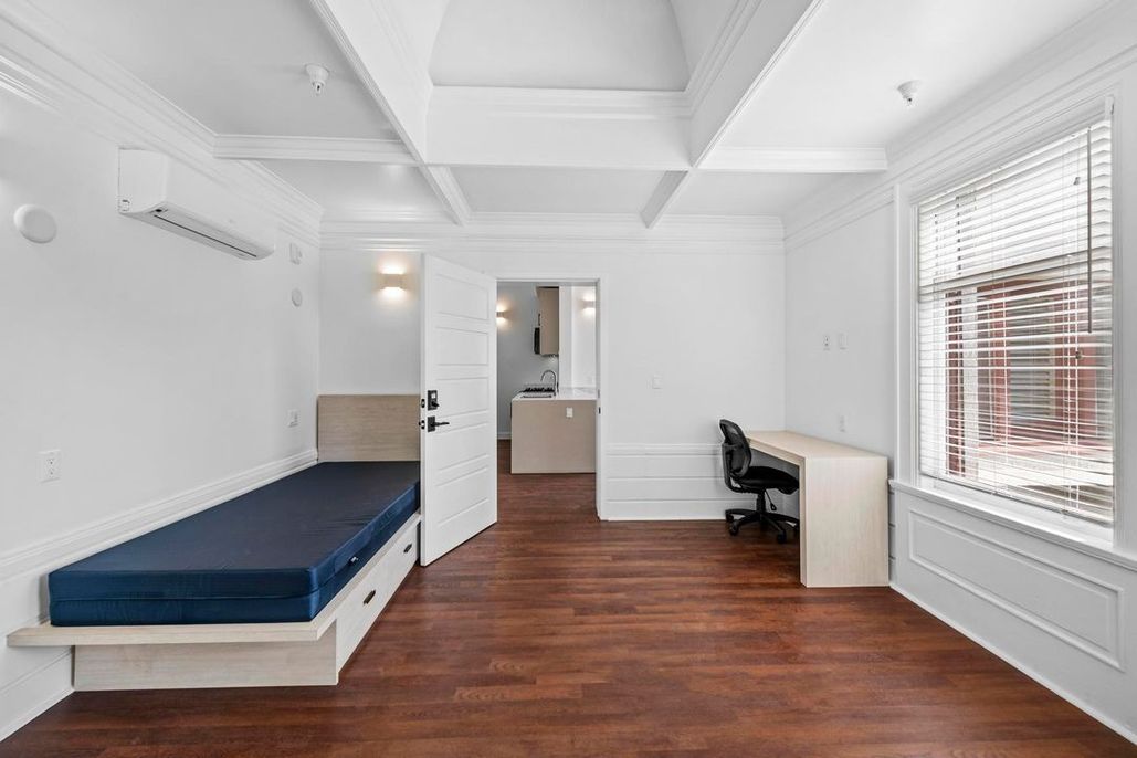 property for rent #35