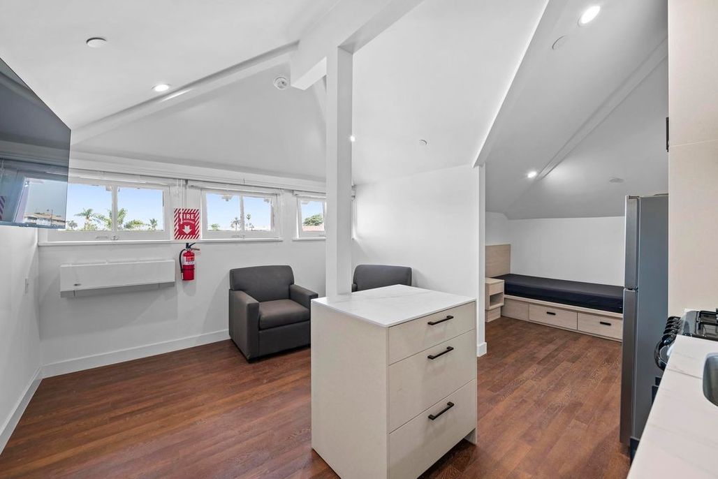 property for rent #68