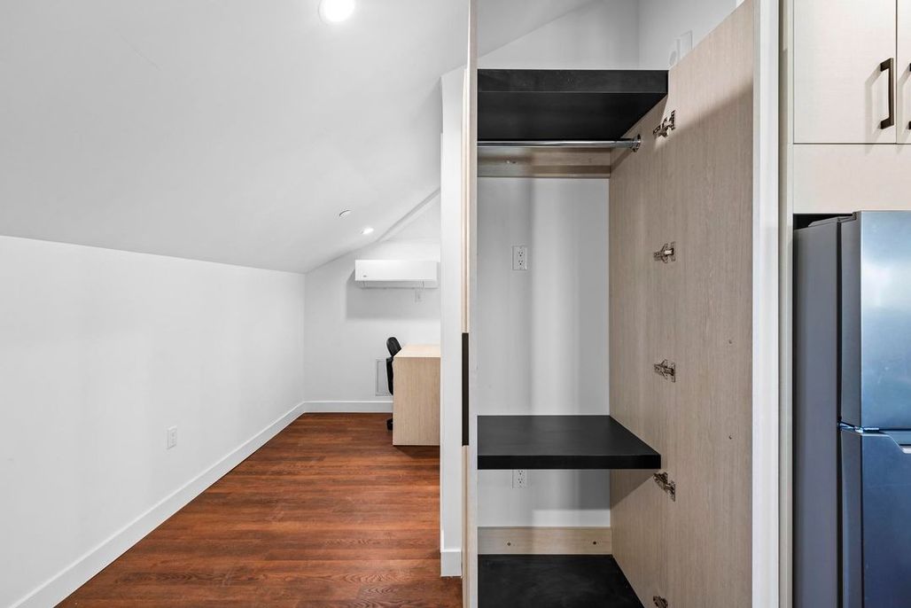 property for rent #65