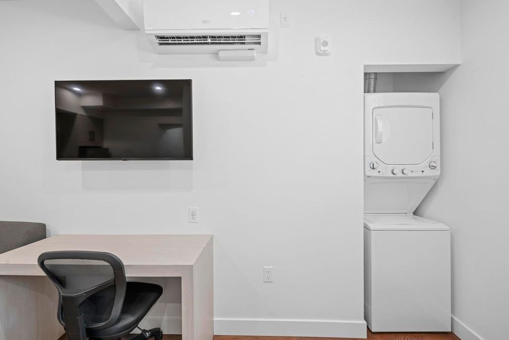 property for rent #60