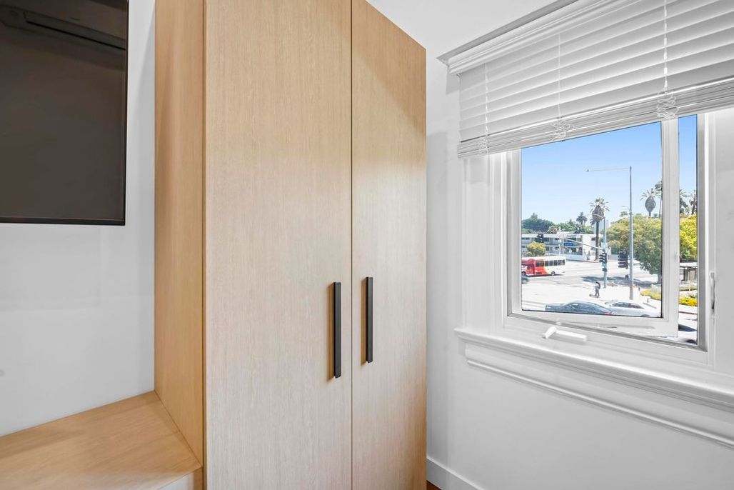 property for rent #18